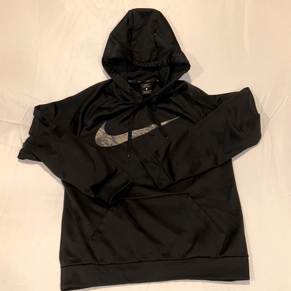 Nike Dri-Fit Men’s Black Hoodie with Grayscale Camo Check, Size Small!